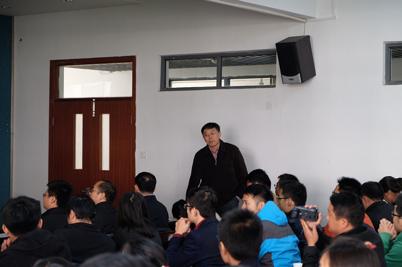 麻省理工学院Barbastathis教授应邀来我院交流