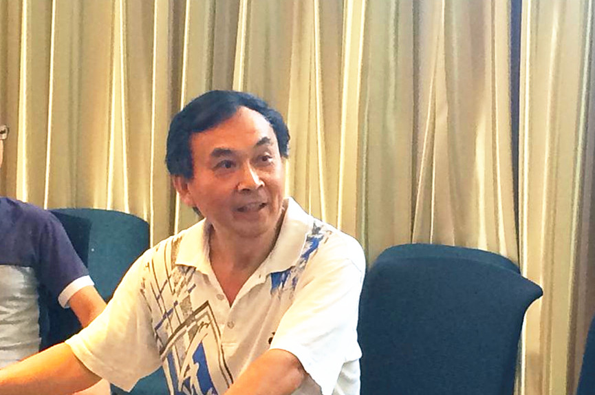 美国Yeshiva大学陈文雄教授来理学院开展学术交流