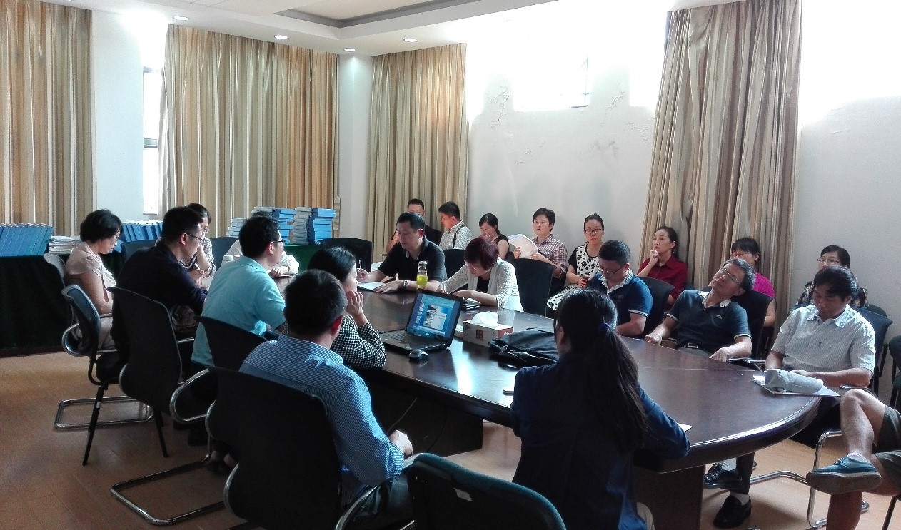 信计系召开专业课程建设与学风建设专题研讨会