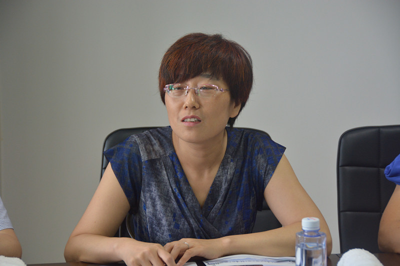 理学院至新奖学金签约仪式隆重举行