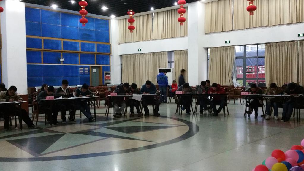 灯光璀璨，青春飞扬 ——我院数理文化节决赛圆满结束