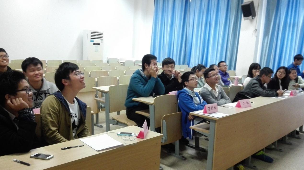 数理文化重磅来袭，科技竞赛趣味盎然——我院成功举办第五届数理文化节